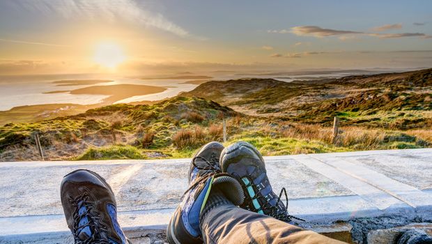 Wanderpause an der Clifden Bay/ Connemara