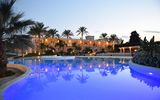 Pool des Hotels Masseria Casell in Italien 