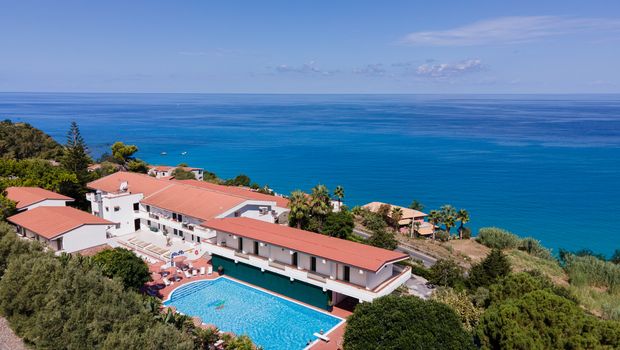 Hotel Santa Lucia mit Pool