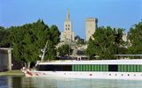 A-ROSA STELLA vor dem Papstpalast Avignon (Foto: A-ROSA Flussschiff GmbH)