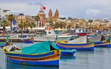 Maltesische Boote im Hafen von Valetta