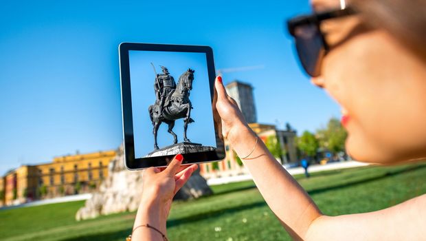 Tirana - Skanderbergplatz