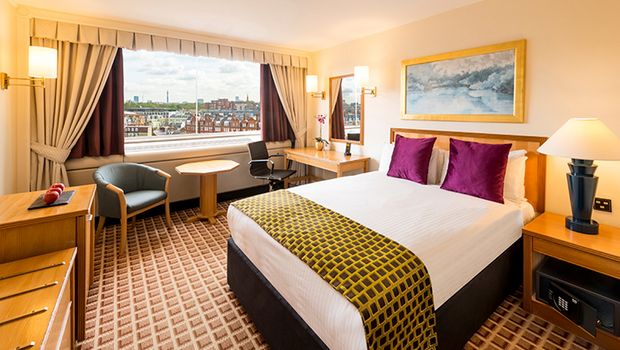 Zimmerbeispiel Copthorne Tara Hotel London Kensington